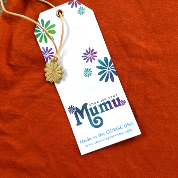 NEW Living My Best Life T-Shirt Burnt Orange - Picture 4 of 10